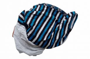 杂色深色工业抹布 纯棉 尺寸40-80厘米 吸水吸油 擦机布 碎布